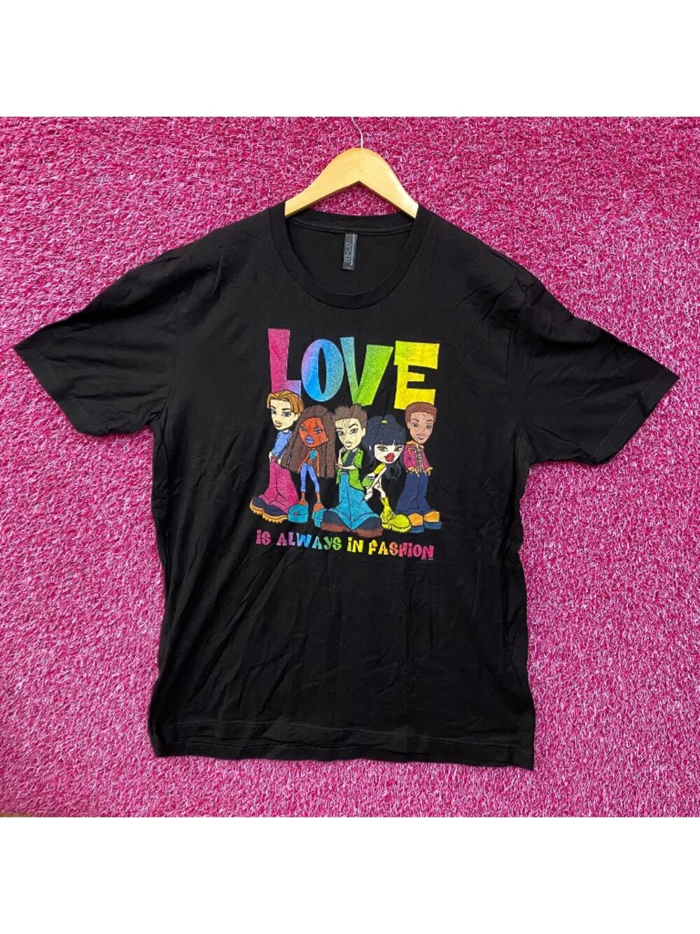 Bratz Love Is Always In Fashion Rainbow Graphic Design T-Shirt XL